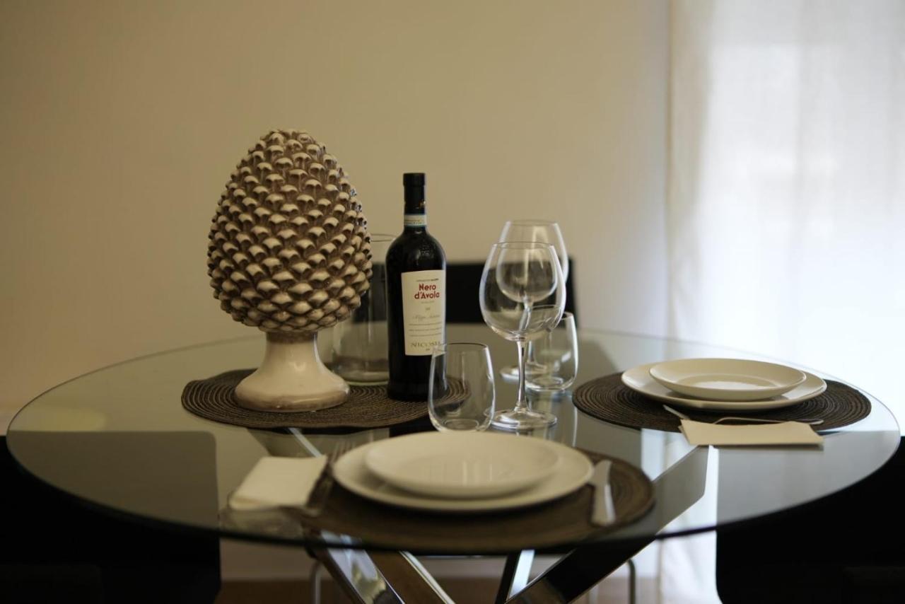Suite 241 Catania Exterior photo