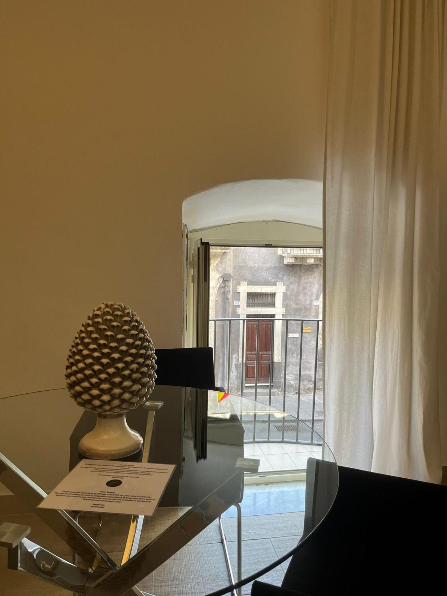Suite 241 Catania Exterior photo